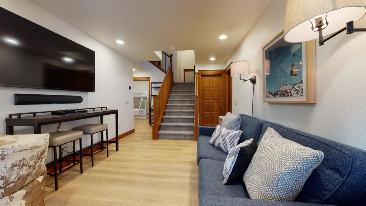 Timbers #6 Townhouse